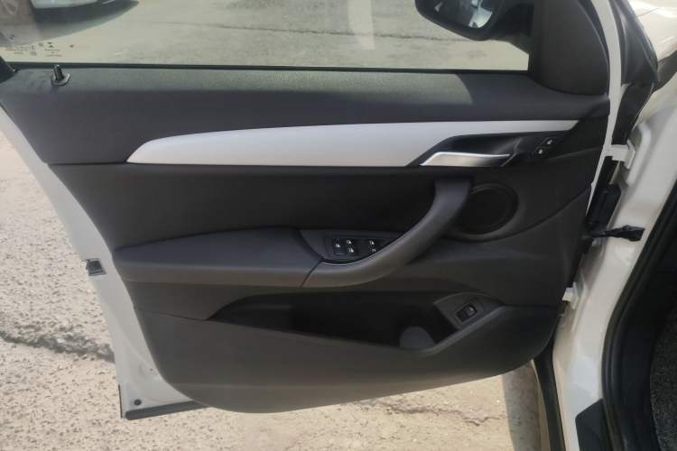 Used BMW X1 2019 sDrive18Li Fashion Model Interior 7