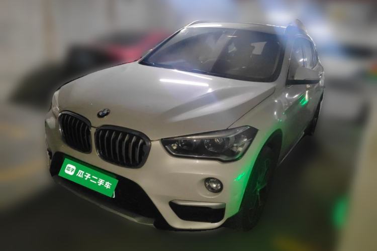 Used BMW X1 2019 xDrive20Li Luxury Model Guazi used car, China used car export, Used car for sale, Used cars, Cheapest cars for sale