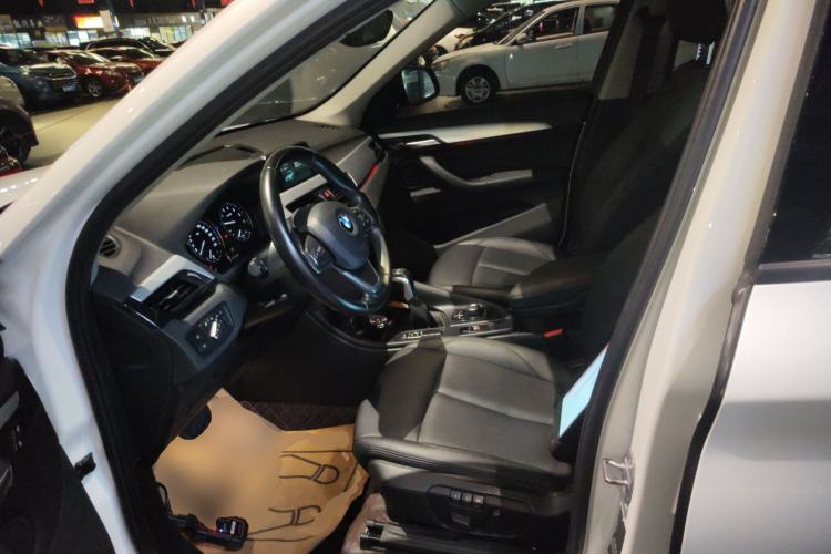 Used BMW X1 2019 sDrive18Li Fashion Model Left Front Seat