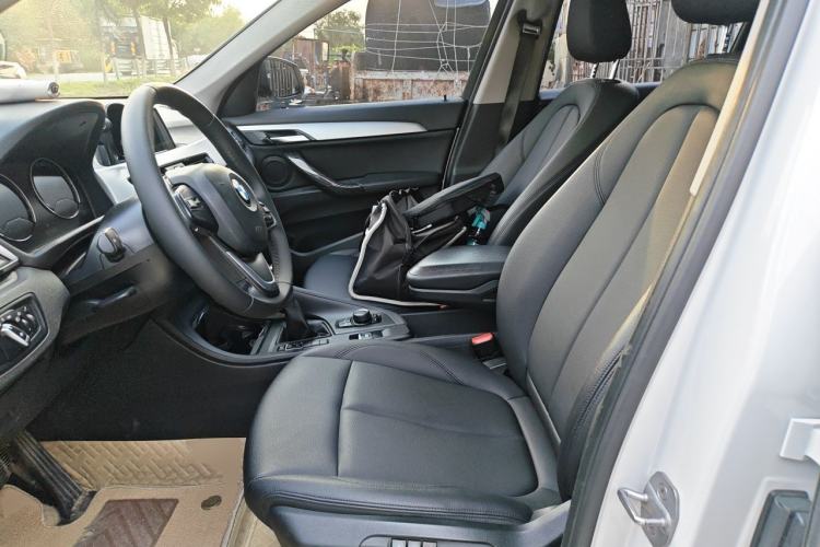 Used BMW X1 2019 sDrive18Li Fashion Model Left Front Seat