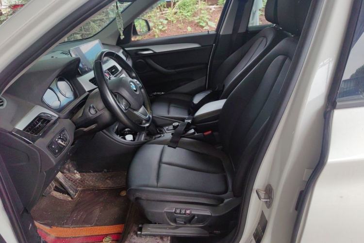 Used BMW X1 2019 sDrive18Li Fashion Model Left Front Seat