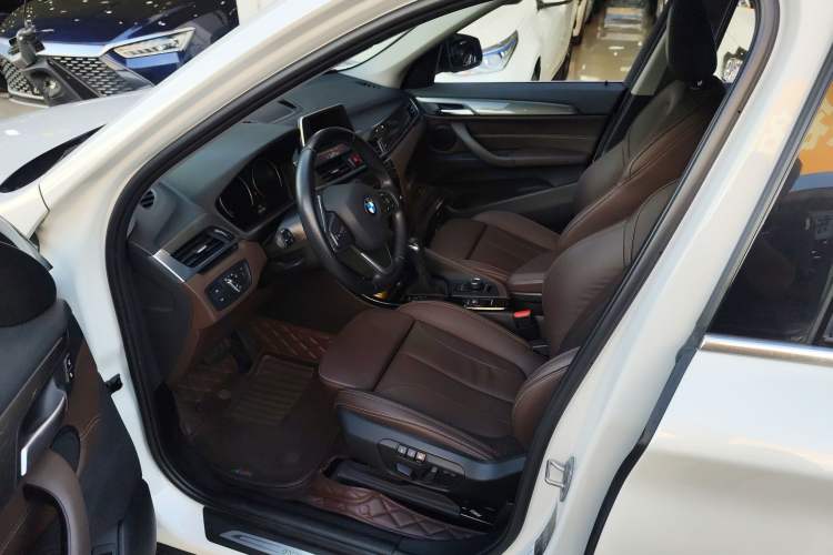 Used BMW X1 2019 sDrive18Li Premium Edition Left Front Seat