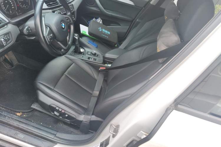 Used BMW X1 2019 sDrive18Li Fashion Model Left Front Seat