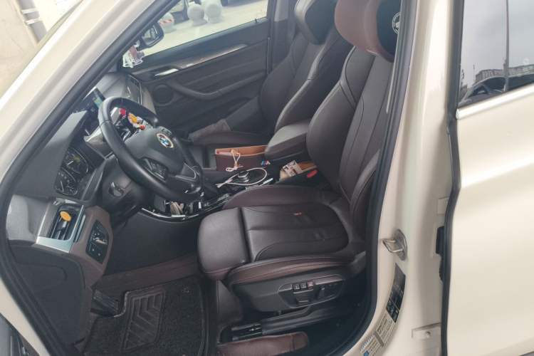 Used BMW X1 2019 xDrive20Li Luxury Model Left Front Seat