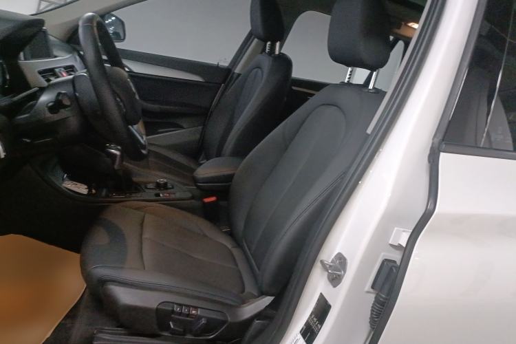 Used BMW X1 2019 sDrive18Li Fashion Model Left Front Seat