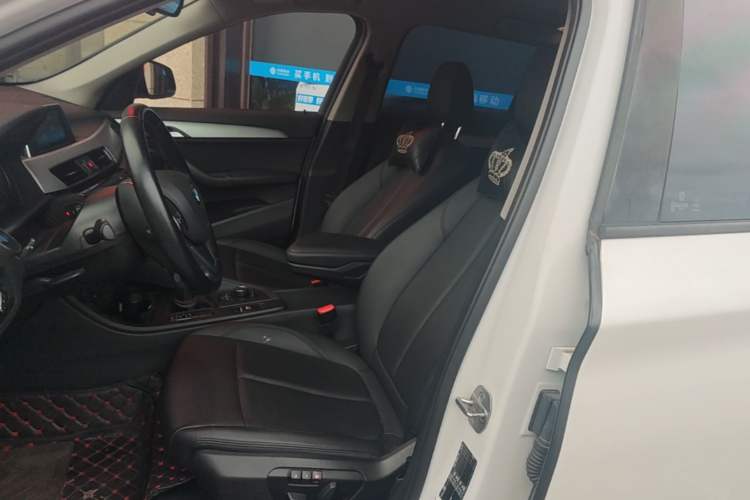 Used BMW X1 2019 sDrive18Li Fashion Model Left Front Seat