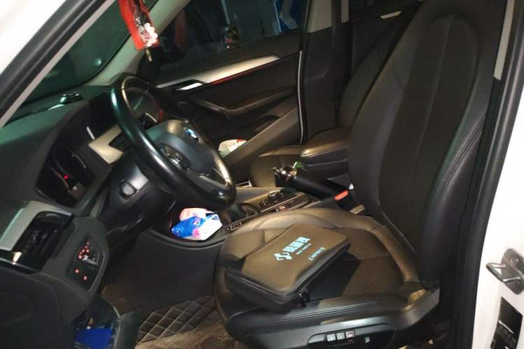 Used BMW X1 2019 sDrive18Li Fashion Model Left Front Seat
