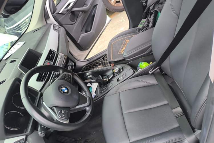 Used BMW X1 2019 sDrive18Li Fashion Model Left Front Seat