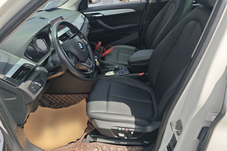 Used BMW X1 2019 sDrive18Li Fashion Model Left Front Seat