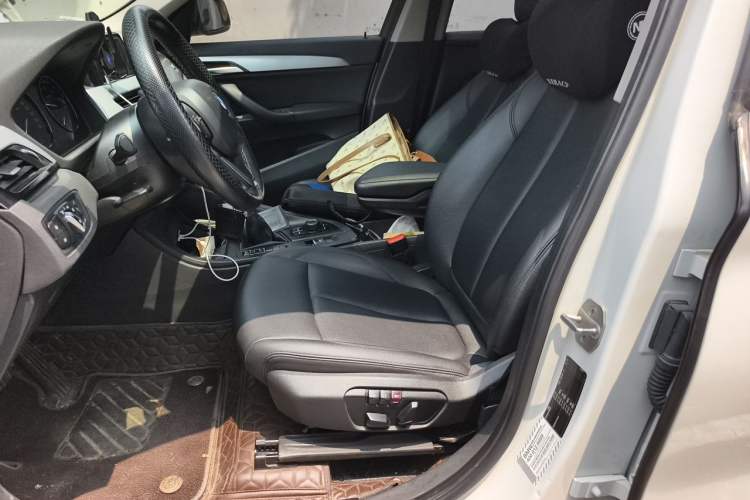 Used BMW X1 2019 sDrive18Li Fashion Model Left Front Seat