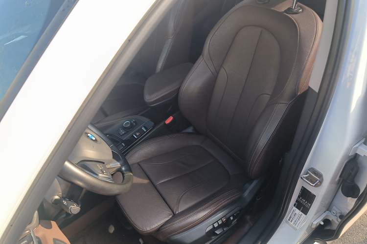 Used BMW X1 2019 sDrive18Li Premium Edition Left Front Seat