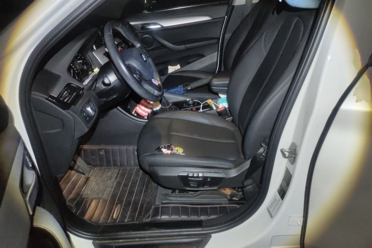 Used BMW X1 2019 sDrive18Li Fashion Model Left Front Seat