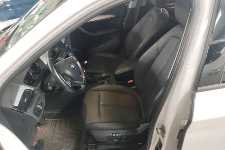 Used BMW X1 2019 sDrive18Li Fashion Model Left Front Seat