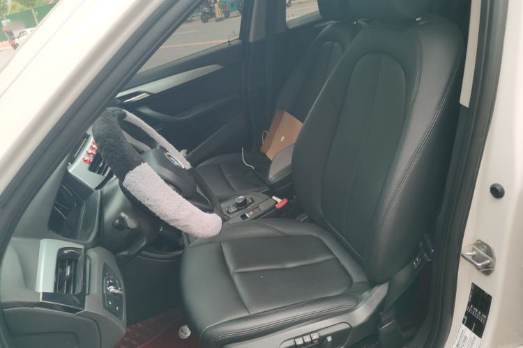 Used BMW X1 2019 sDrive18Li Fashion Model Left Front Seat