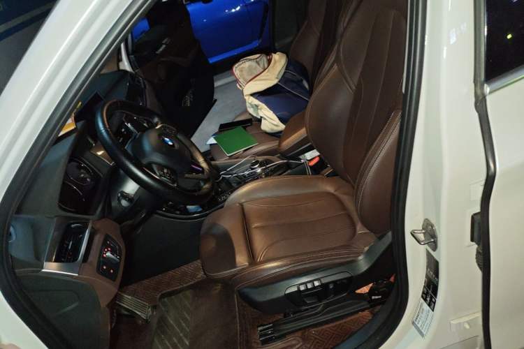 Used BMW X1 2019 xDrive20Li Luxury Model Left Front Seat