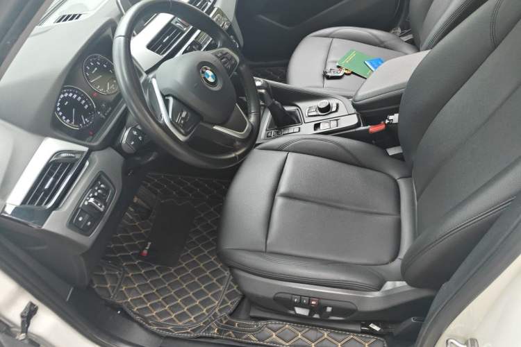 Used BMW X1 2019 sDrive18Li Fashion Model Left Front Seat