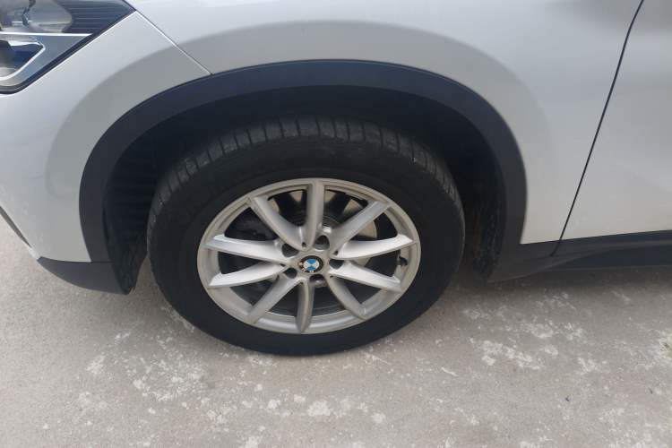Used BMW X1 2019 sDrive18Li Fashion Model Left Front Wheel Hub