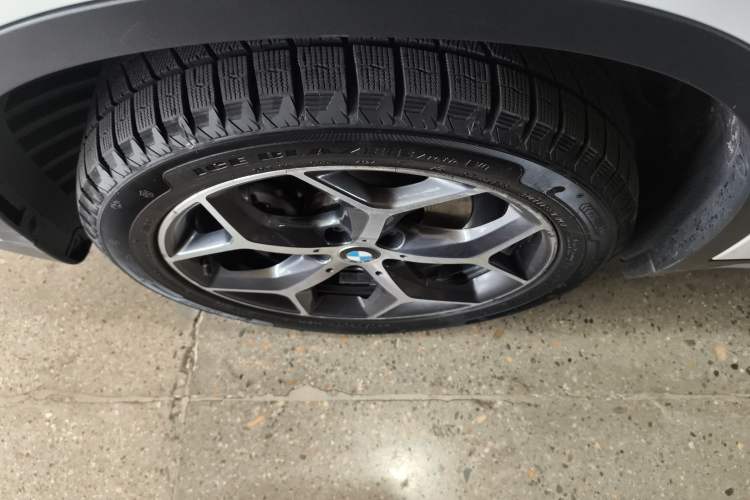 Used BMW X1 2019 sDrive18Li Premium Edition Left Front Wheel Hub