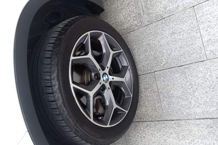 Used BMW X1 2019 xDrive20Li Luxury Model Left Front Wheel Hub