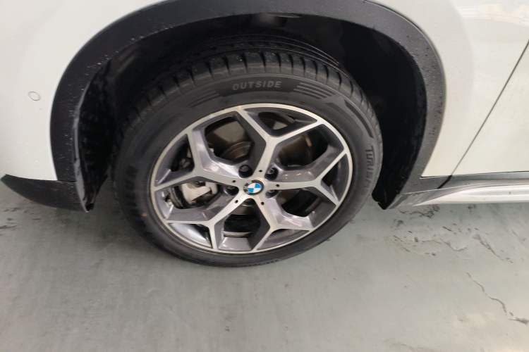 Used BMW X1 2019 xDrive20Li Luxury Model Left Front Wheel Hub