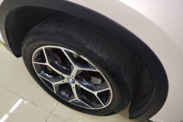 Used BMW X1 2019 xDrive20Li Luxury Model Left Front Wheel Hub
