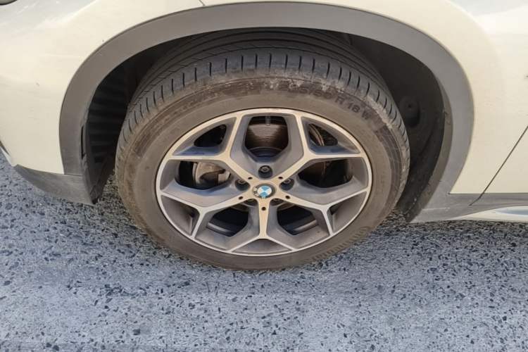Used BMW X1 2019 sDrive18Li Premium Edition Left Front Wheel Hub