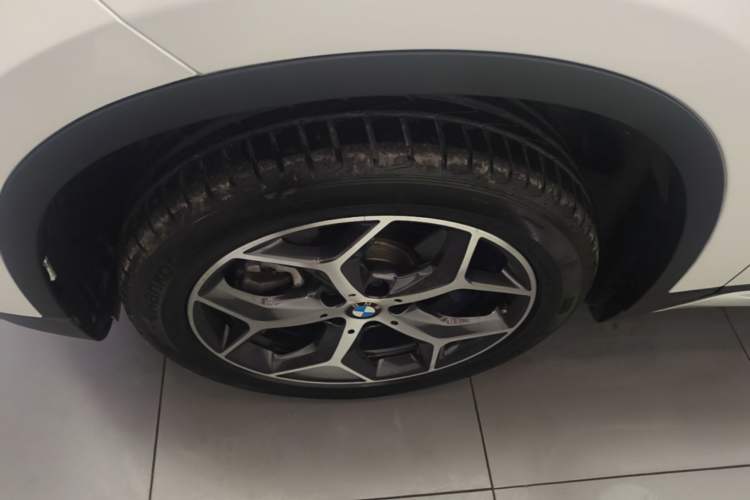 Used BMW X1 2019 xDrive20Li Luxury Model Left Front Wheel Hub