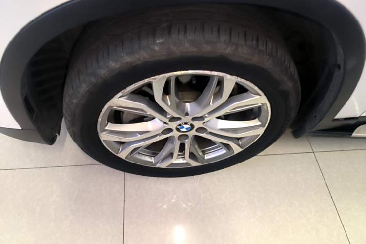 Used BMW X1 2019 sDrive20Li Leading Model Left Front Wheel Hub