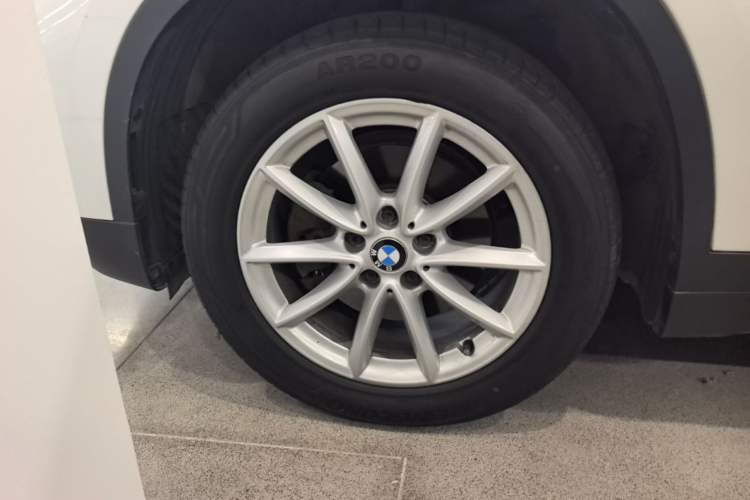 Used BMW X1 2019 sDrive18Li Fashion Model Left Front Wheel Hub
