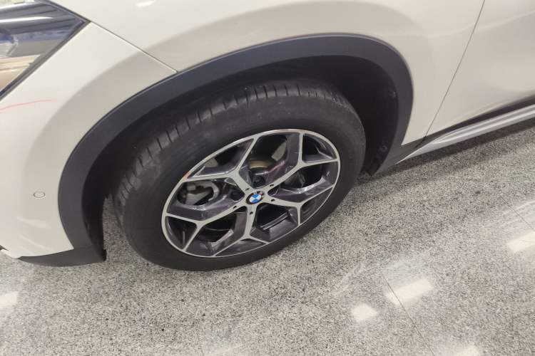 Used BMW X1 2019 xDrive20Li Luxury Model Left Front Wheel Hub