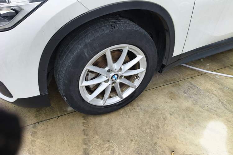 Used BMW X1 2019 sDrive18Li Fashion Model Left Front Wheel Hub