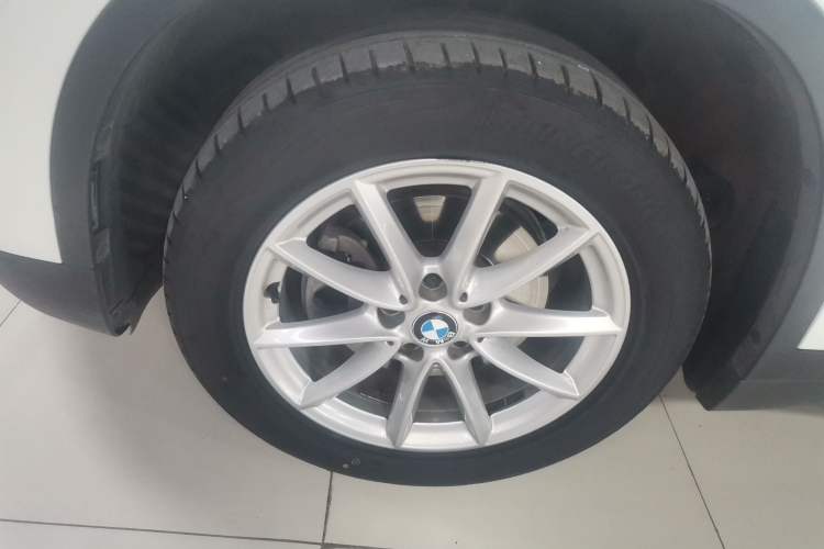 Used BMW X1 2019 sDrive18Li Fashion Model Left Front Wheel Hub