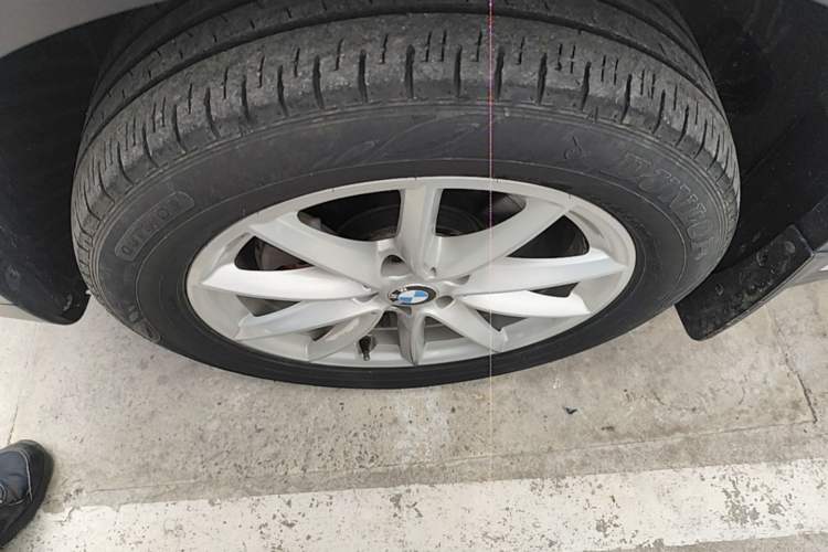 Used BMW X1 2019 sDrive18Li Fashion Model Left Front Wheel Hub