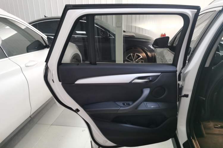Used BMW X1 2019 sDrive20Li Leading Model Left Rear Door Interior