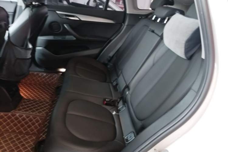 Used BMW X1 2019 sDrive18Li Fashion Model Left Rear Seat