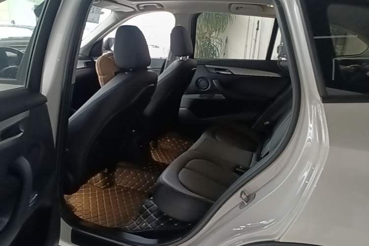 Used BMW X1 2019 sDrive18Li Fashion Model Left Rear Seat