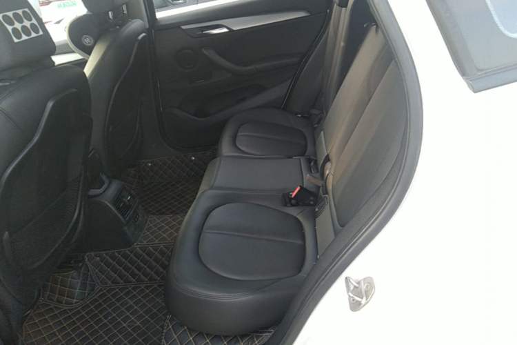 Used BMW X1 2019 sDrive18Li Fashion Model Left Rear Seat