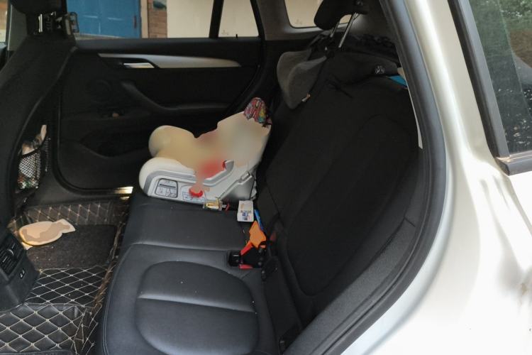 Used BMW X1 2019 sDrive18Li Fashion Model Left Rear Seat