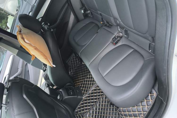 Used BMW X1 2019 sDrive18Li Fashion Model Left Rear Seat