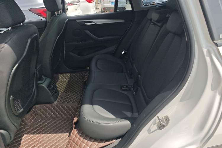 Used BMW X1 2019 sDrive18Li Fashion Model Left Rear Seat
