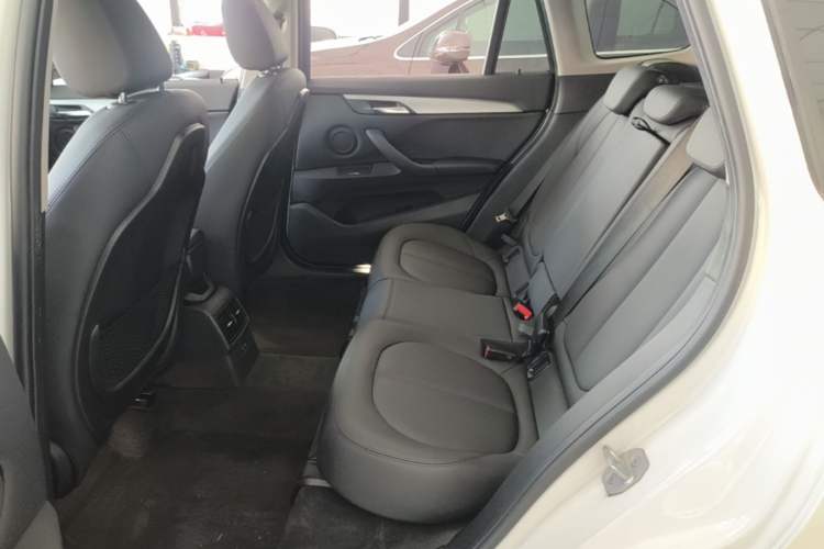 Used BMW X1 2019 sDrive18Li Fashion Model Left Rear Seat