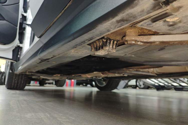 Used BMW X1 2019 sDrive20Li Leading Model Left Side Sill