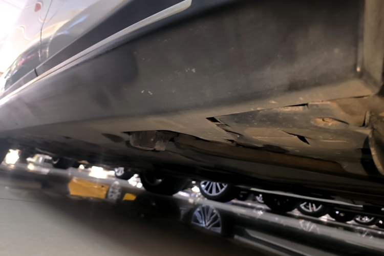 Used BMW X1 2019 sDrive20Li Leading Model Left Side Sill