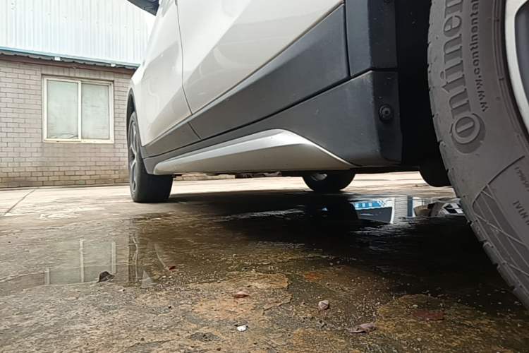 Used BMW X1 2019 sDrive18Li Premium Edition Left Side Sill