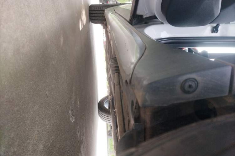 Used BMW X1 2019 sDrive18Li Premium Edition Left Side Sill