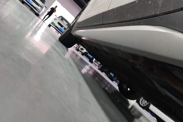 Used BMW X1 2019 sDrive18Li Premium Edition Left Side Sill