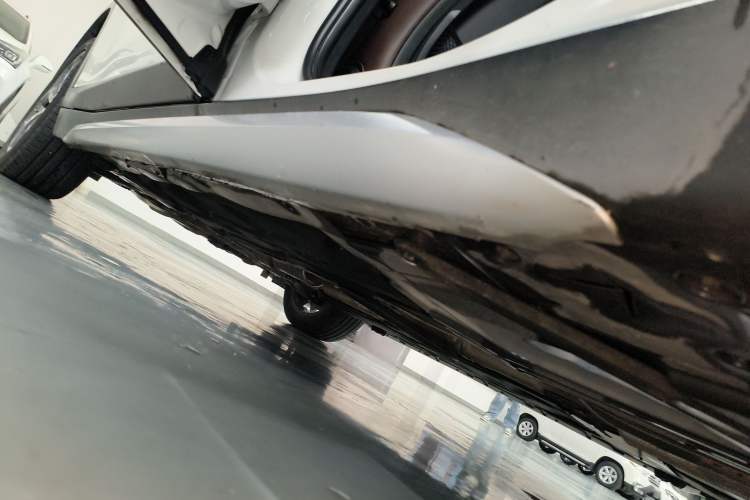 Used BMW X1 2019 xDrive20Li Luxury Model Left Side Sill