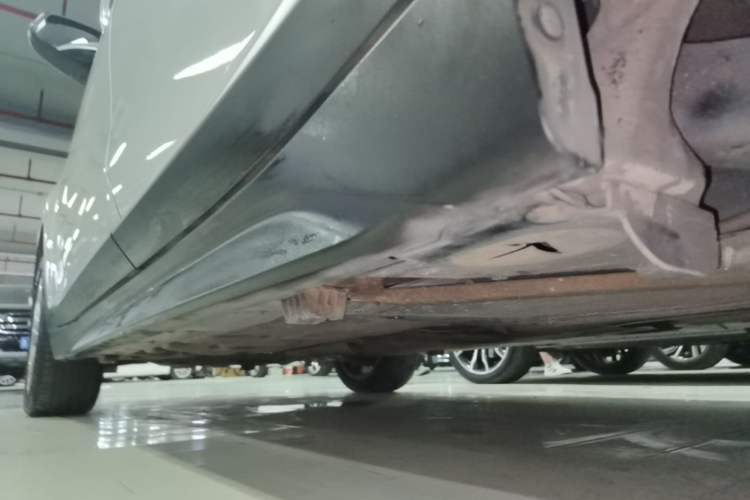 Used BMW X1 2019 sDrive20Li Leading Model Left Side Sill