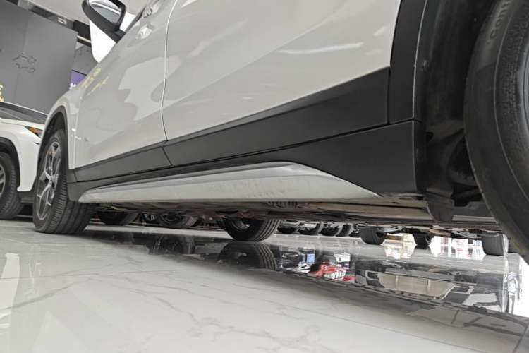 Used BMW X1 2019 xDrive20Li Luxury Model Left Side Sill