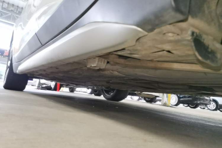 Used BMW X1 2019 sDrive18Li Premium Edition Left Side Sill
